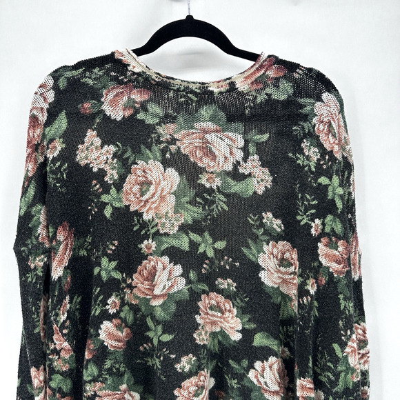 Show Me Your Mumu Bonfire Floral Sweater Size M Loose Knit Black Pink Romantic - Picture 4 of 12
